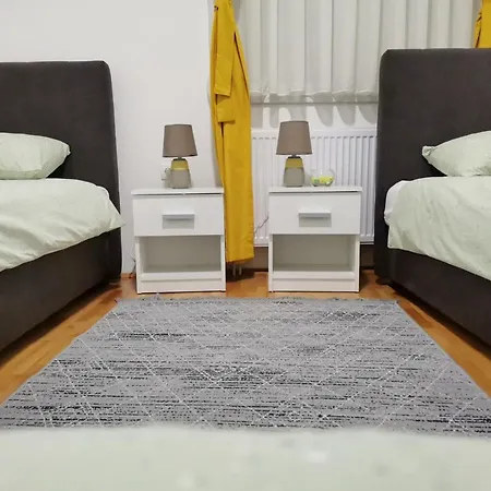 Mademoiselle Apartment